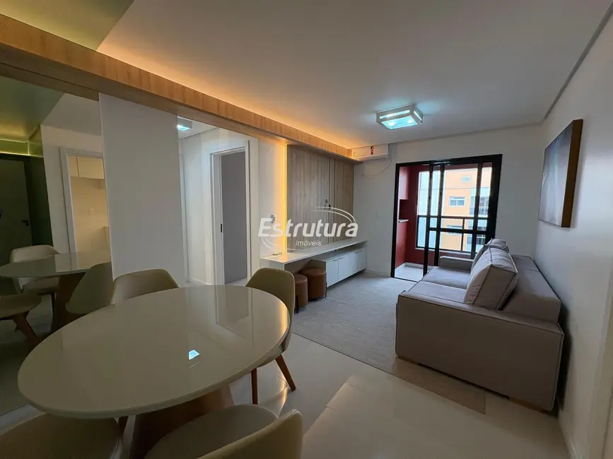 Foto 1 de Apartamento com 2 quartos à venda, 68m2 em Duque de Caxias, Santa Maria - RS