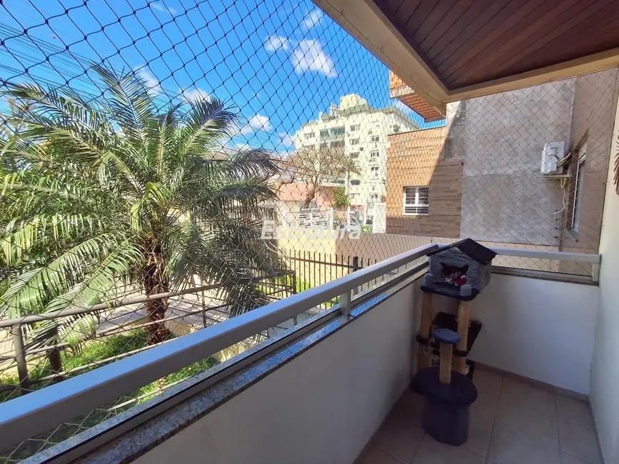 Foto 2 de Apartamento com 2 quartos para alugar, 72m2 em Bonfim, Santa Maria - RS