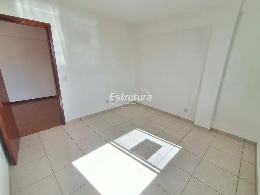 Foto 7 de Apartamento com 2 quartos à venda, 80m2 em Centro, Santa Maria - RS