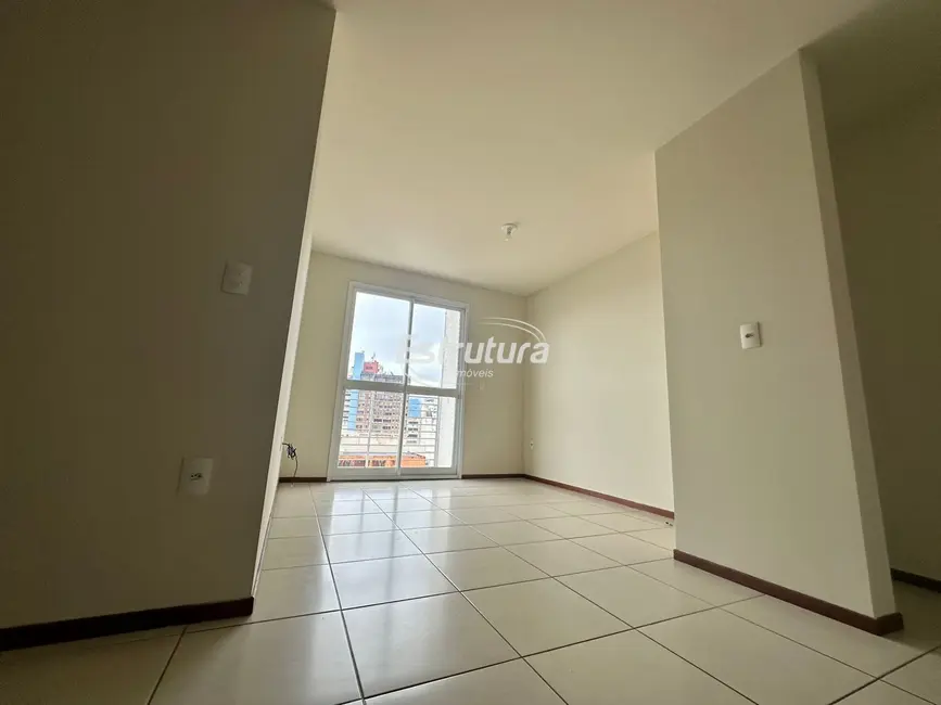 Foto 4 de Apartamento com 2 quartos à venda, 56m2 em Centro, Santa Maria - RS