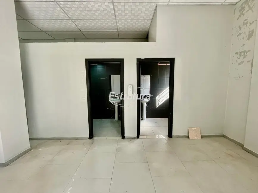 Foto 3 de Sala Comercial com 1 quarto para alugar, 450m2 em Bonfim, Santa Maria - RS