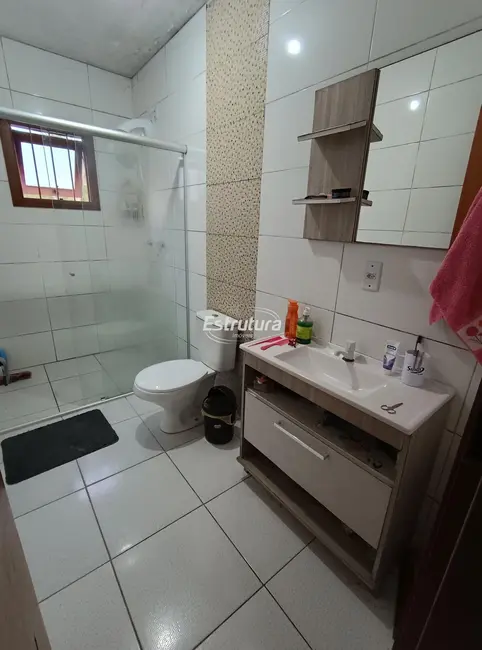 Casa com 3 quartos à venda, 155m2 em Caturrita, Santa Maria - RS - imagem 5 Foto 5 de Casa com 3 quartos à venda, 155m2 em Caturrita, Santa Maria - RS