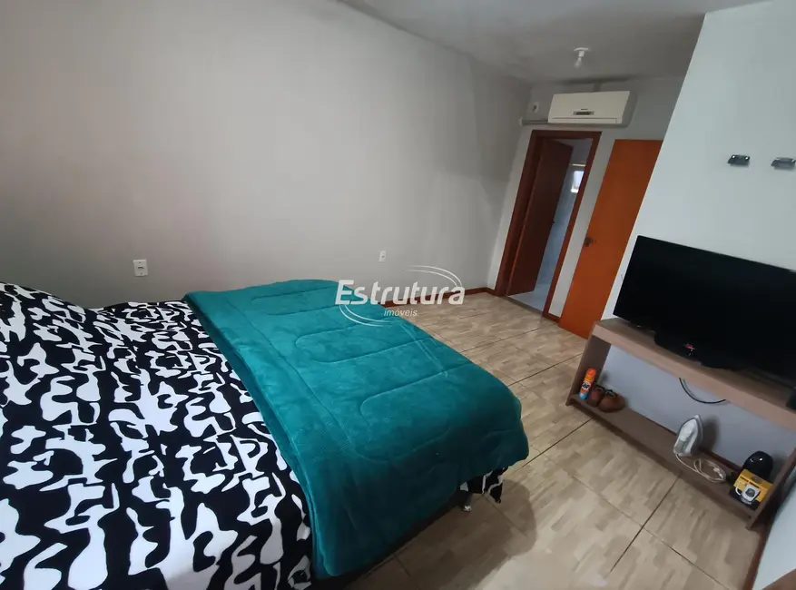 Casa com 3 quartos à venda, 155m2 em Caturrita, Santa Maria - RS - imagem 6 Foto 6 de Casa com 3 quartos à venda, 155m2 em Caturrita, Santa Maria - RS