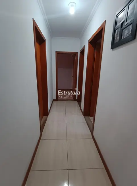 Casa com 3 quartos à venda, 155m2 em Caturrita, Santa Maria - RS - imagem 4 Foto 4 de Casa com 3 quartos à venda, 155m2 em Caturrita, Santa Maria - RS