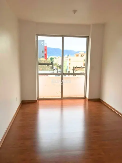 Foto 2 de Apartamento com 2 quartos à venda, 106m2 em Centro, Santa Maria - RS