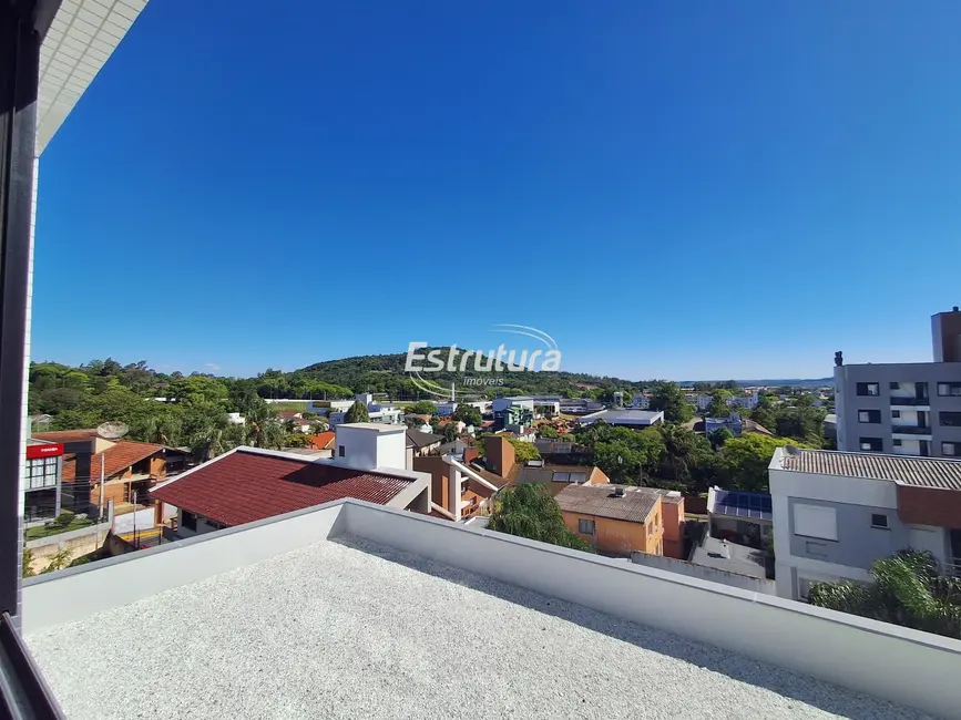 Foto 7 de Apartamento com 3 quartos à venda, 135m2 em Nossa Senhora de Lourdes, Santa Maria - RS