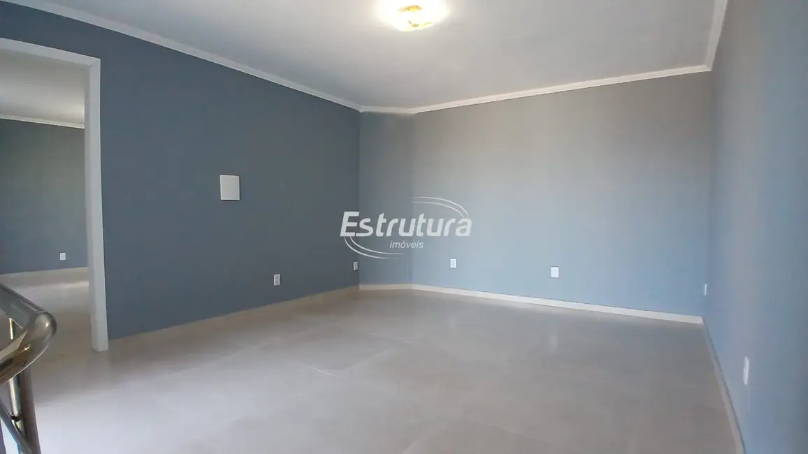 Foto 6 de Casa com 3 quartos à venda, 257m2 em Dom Antônio Reis, Santa Maria - RS