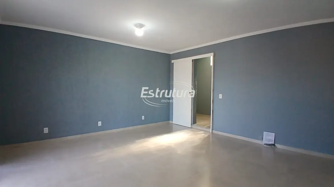 Foto 8 de Casa com 3 quartos à venda, 257m2 em Dom Antônio Reis, Santa Maria - RS
