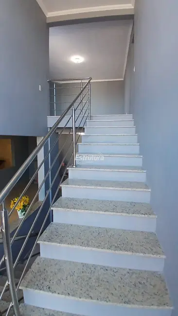 Foto 4 de Casa com 3 quartos à venda, 257m2 em Dom Antônio Reis, Santa Maria - RS