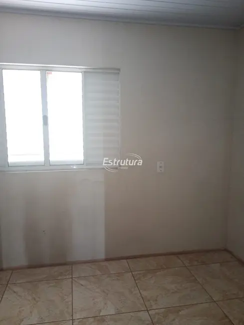 Foto 5 de Casa com 4 quartos à venda, 120m2 em Urlândia, Santa Maria - RS