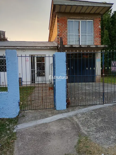 Foto 2 de Casa com 4 quartos à venda, 120m2 em Urlândia, Santa Maria - RS