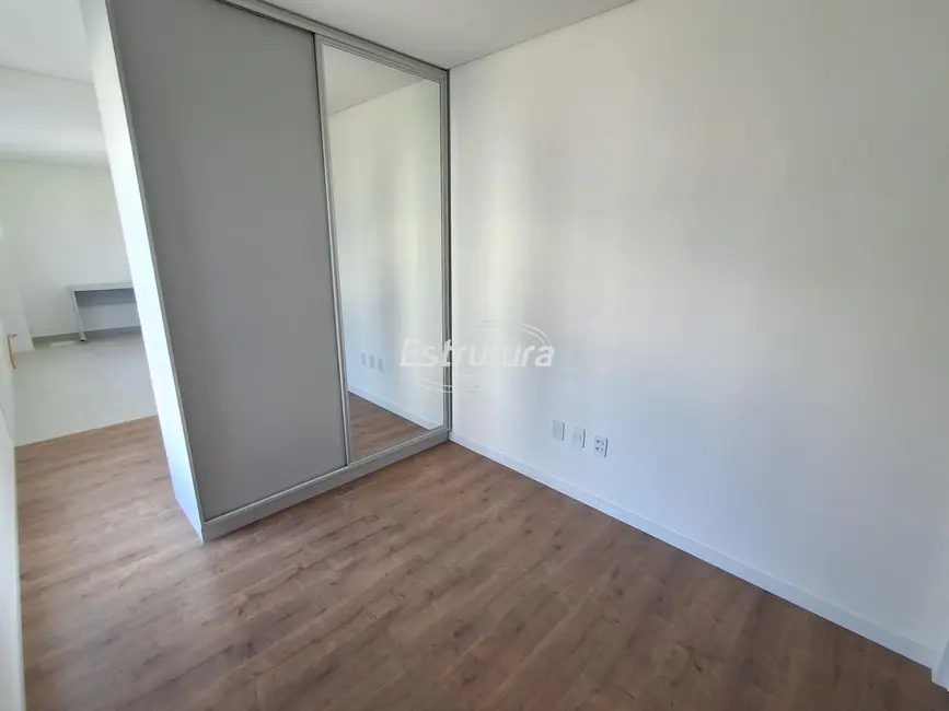 Foto 7 de Apartamento com 1 quarto à venda, 27m2 em Bonfim, Santa Maria - RS