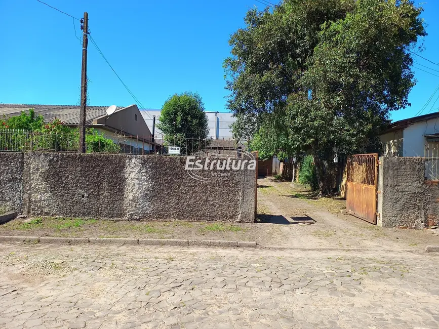 Foto 1 de Terreno / Lote à venda, 480m2 em Pinheiro Machado, Santa Maria - RS