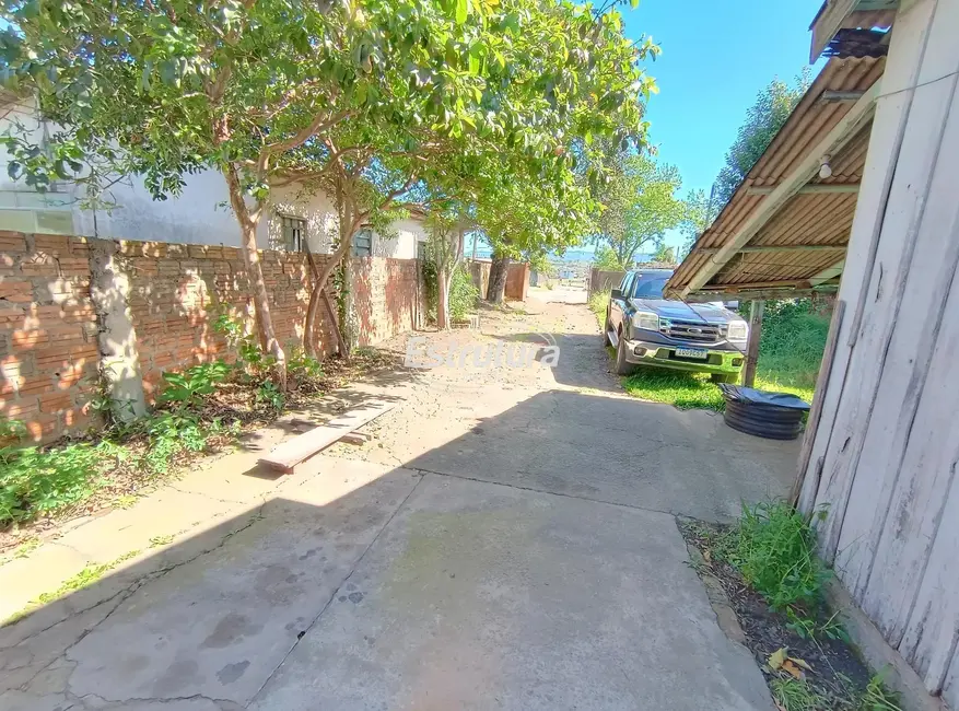 Foto 4 de Terreno / Lote à venda, 480m2 em Pinheiro Machado, Santa Maria - RS