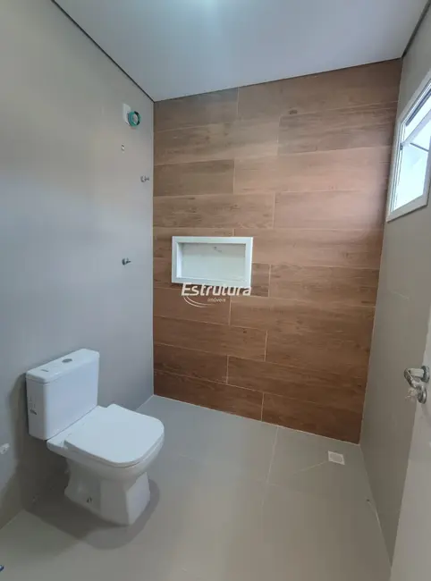 Casa com 3 quartos à venda, 116m2 em Pinheiro Machado, Santa Maria - RS - imagem 7 Foto 7 de Casa com 3 quartos à venda, 116m2 em Pinheiro Machado, Santa Maria - RS