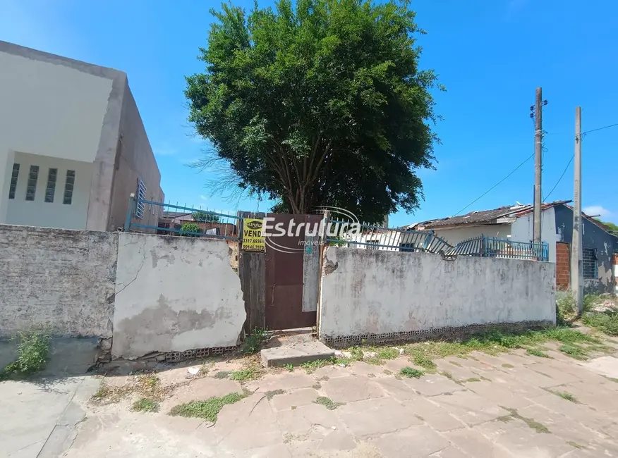 Foto 1 de Terreno / Lote à venda, 324m2 em Patronato, Santa Maria - RS