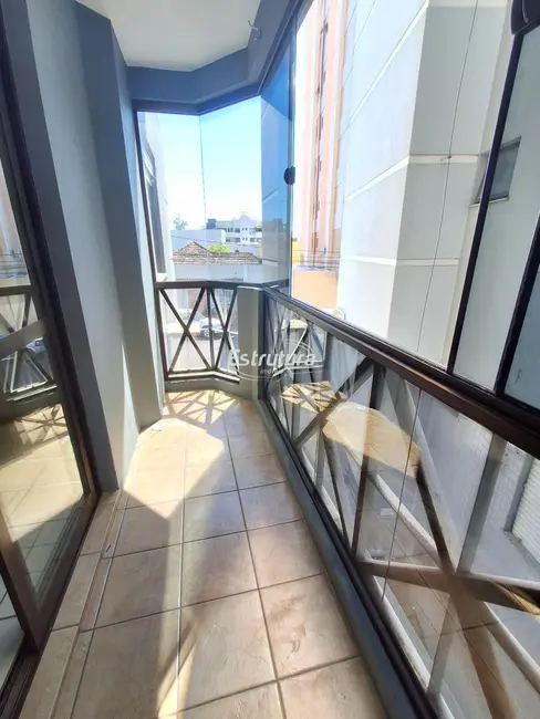 Foto 2 de Apartamento com 2 quartos para alugar, 79m2 em Nossa Senhora de Fátima, Santa Maria - RS