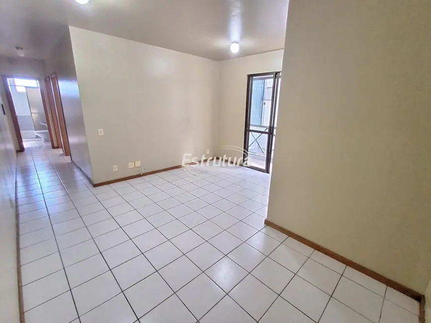 Foto 4 de Apartamento com 2 quartos para alugar, 79m2 em Nossa Senhora de Fátima, Santa Maria - RS