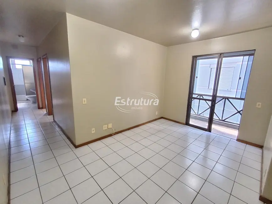 Foto 1 de Apartamento com 2 quartos para alugar, 79m2 em Nossa Senhora de Fátima, Santa Maria - RS