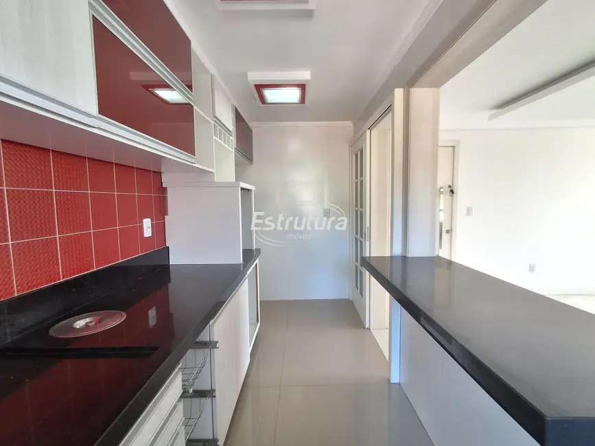 Foto 8 de Apartamento com 3 quartos para alugar, 190m2 em Dom Antônio Reis, Santa Maria - RS