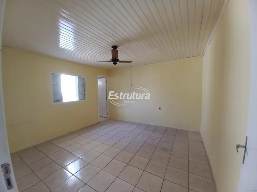 Foto 6 de Casa com 2 quartos à venda, 110m2 em Tancredo Neves, Santa Maria - RS