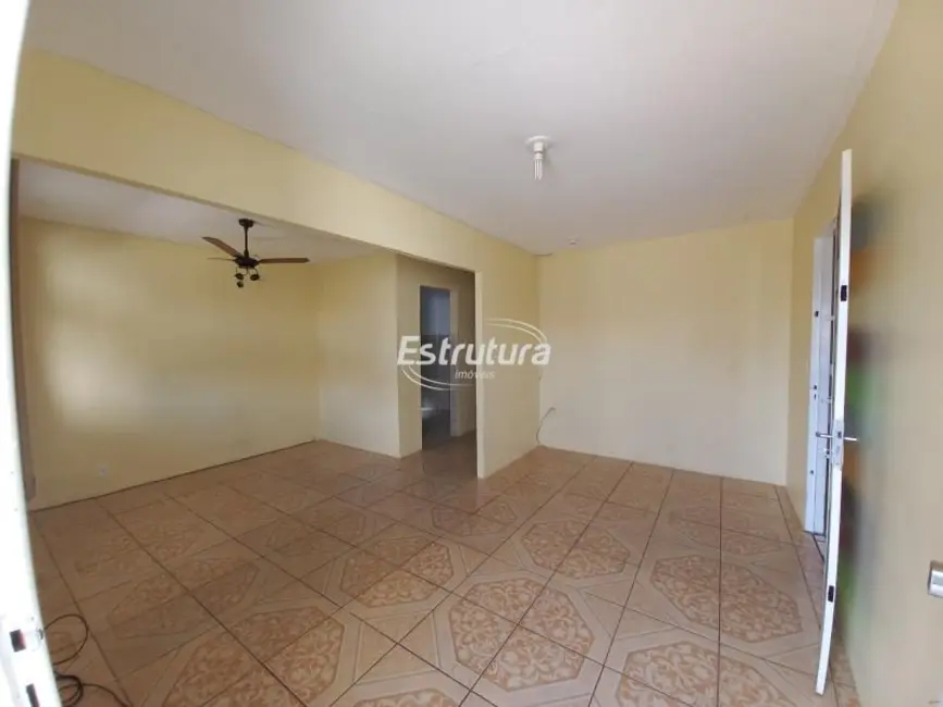 Foto 3 de Casa com 2 quartos à venda, 110m2 em Tancredo Neves, Santa Maria - RS