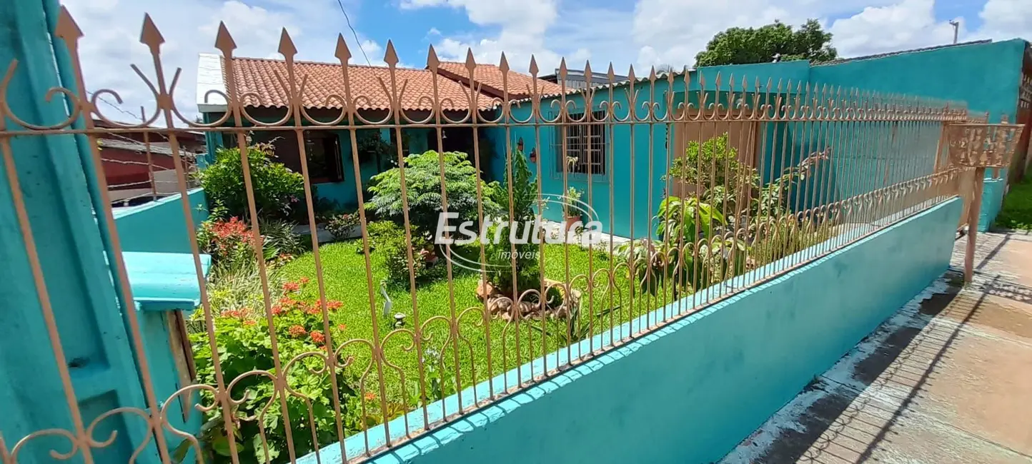 Casa com 3 quartos à venda, 144m2 em Juscelino Kubitschek, Santa Maria - RS - imagem 2 Foto 2 de Casa com 3 quartos à venda, 144m2 em Juscelino Kubitschek, Santa Maria - RS