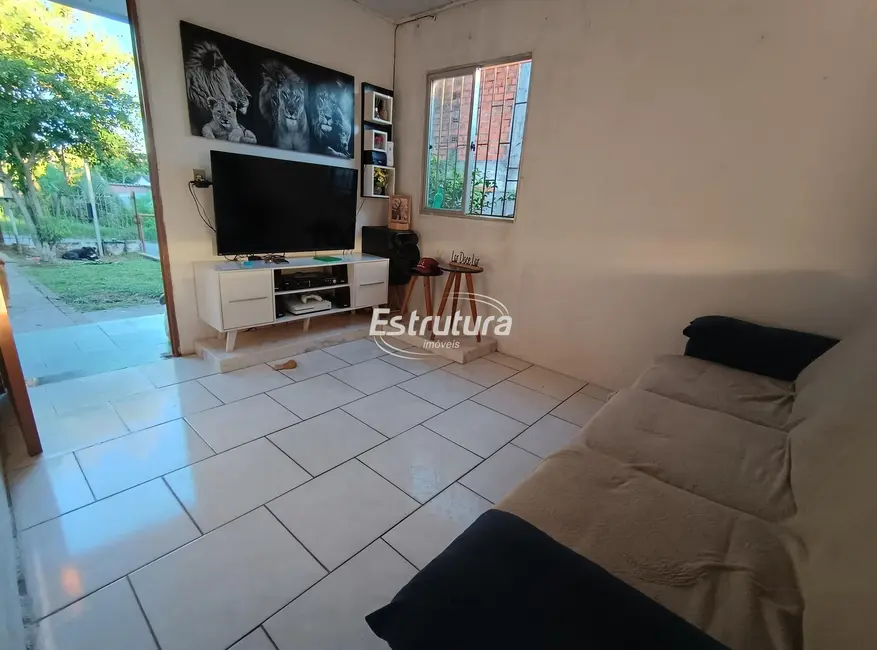 Foto 3 de Casa com 2 quartos à venda, 76m2 em Urlândia, Santa Maria - RS