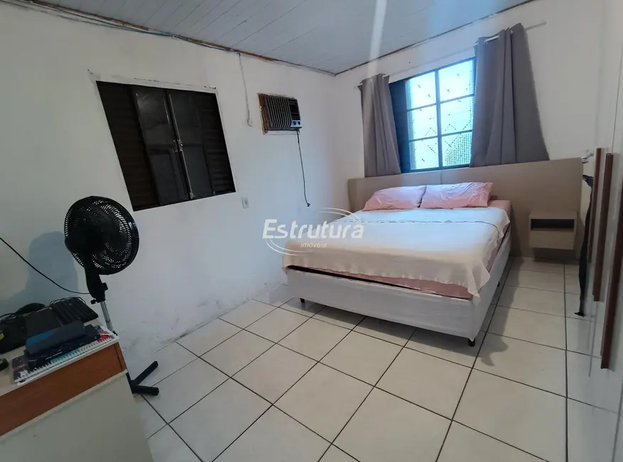 Foto 7 de Casa com 2 quartos à venda, 76m2 em Urlândia, Santa Maria - RS