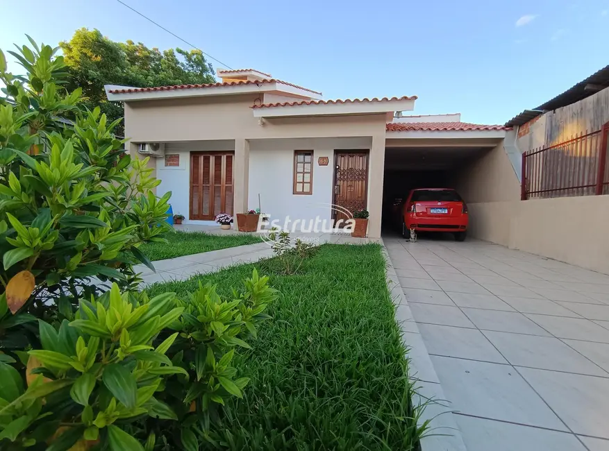 Casa com 3 quartos à venda, 220m2 em Juscelino Kubitschek, Santa Maria - RS - imagem 1 Foto 1 de Casa com 3 quartos à venda, 220m2 em Juscelino Kubitschek, Santa Maria - RS