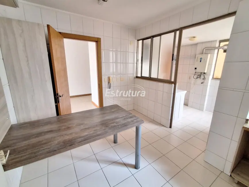 Foto 7 de Apartamento com 3 quartos para alugar, 130m2 em Centro, Santa Maria - RS