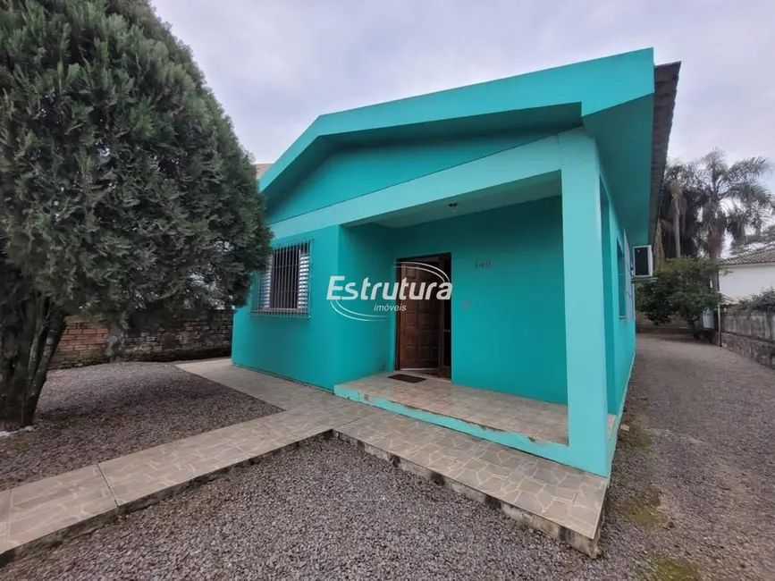 Foto 1 de Casa com 2 quartos para alugar, 205m2 em Dom Antônio Reis, Santa Maria - RS