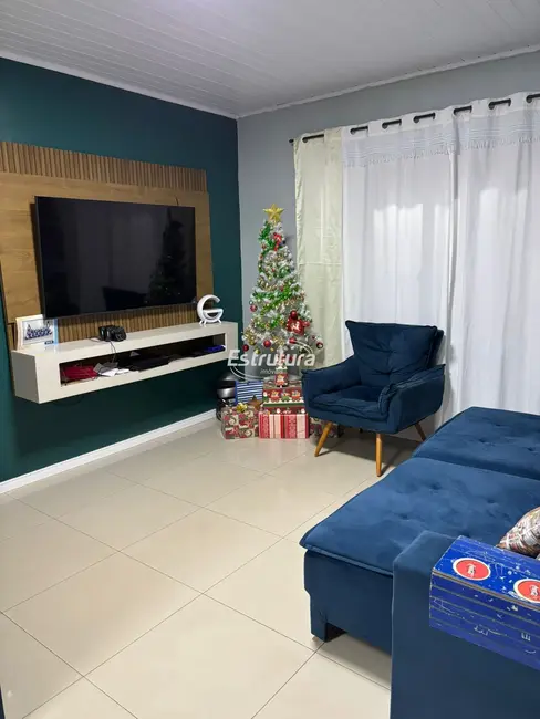 Casa com 2 quartos à venda, 133m2 em Nossa Senhora do Perpétuo Socorro, Santa Maria - RS - imagem 9 Foto 9 de Casa com 2 quartos à venda, 133m2 em Nossa Senhora do Perpétuo Socorro, Santa Maria - RS