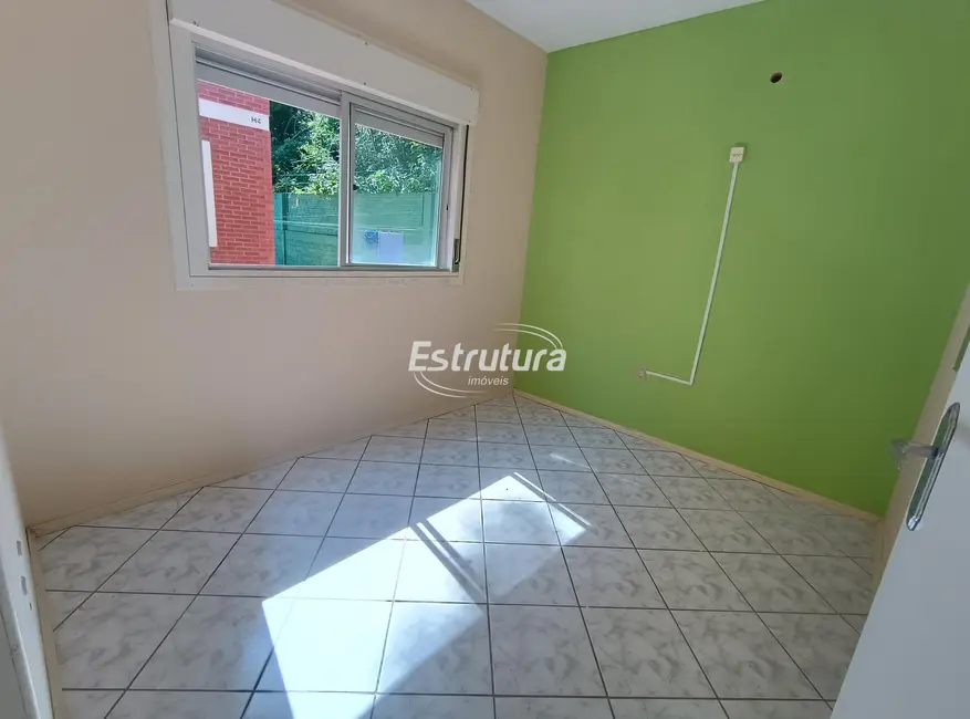 Foto 8 de Apartamento com 2 quartos à venda, 51m2 em Pinheiro Machado, Santa Maria - RS
