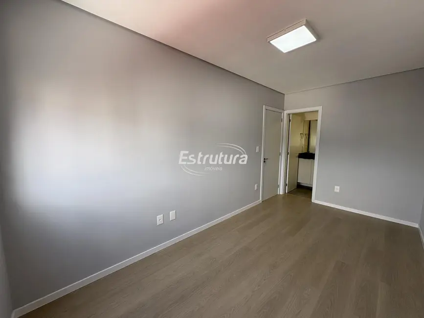 Foto 4 de Apartamento com 2 quartos à venda, 67m2 em Menino Jesus, Santa Maria - RS