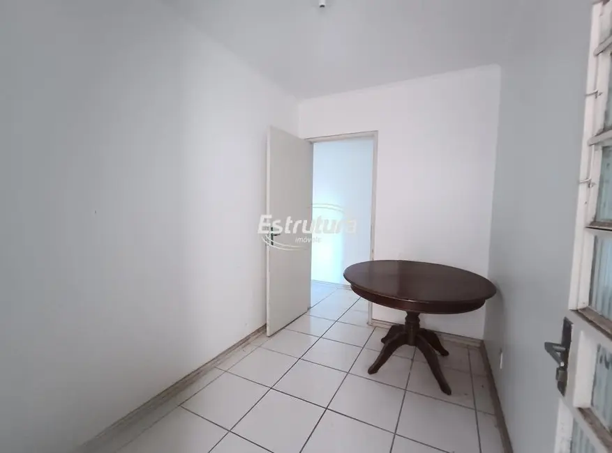 Foto 4 de Apartamento com 3 quartos à venda, 187m2 em Nossa Senhora das Dores, Santa Maria - RS