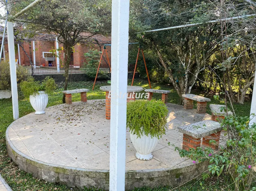 Foto 2 de Chácara com 3 quartos para alugar, 200m2 em Centro, Itaara - RS