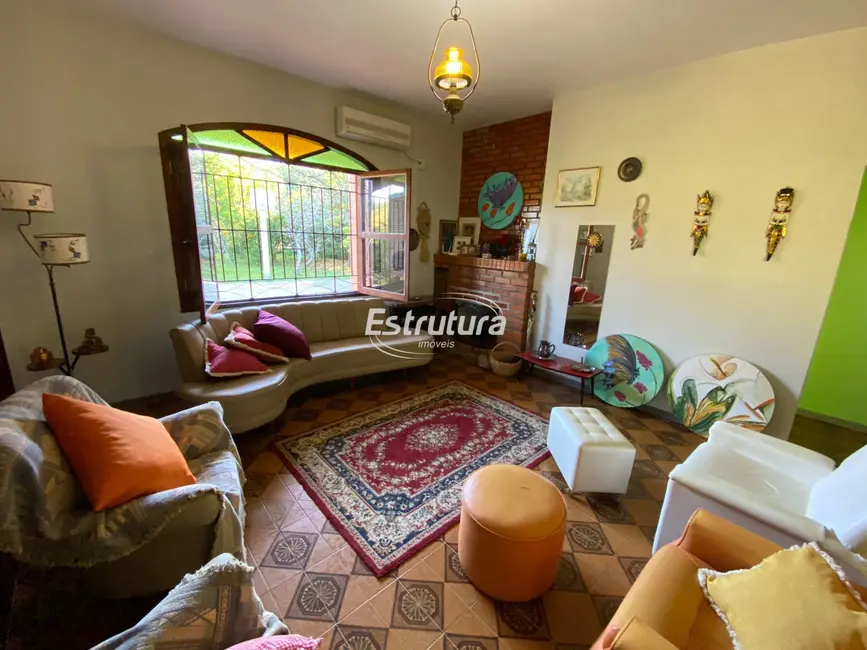 Foto 8 de Chácara com 3 quartos para alugar, 200m2 em Centro, Itaara - RS