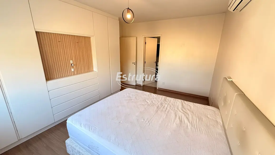 Foto 4 de Apartamento com 3 quartos para alugar, 123m2 em Centro, Santa Maria - RS