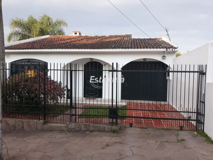 Foto 1 de Casa com 2 quartos à venda, 117m2 em Menino Jesus, Santa Maria - RS