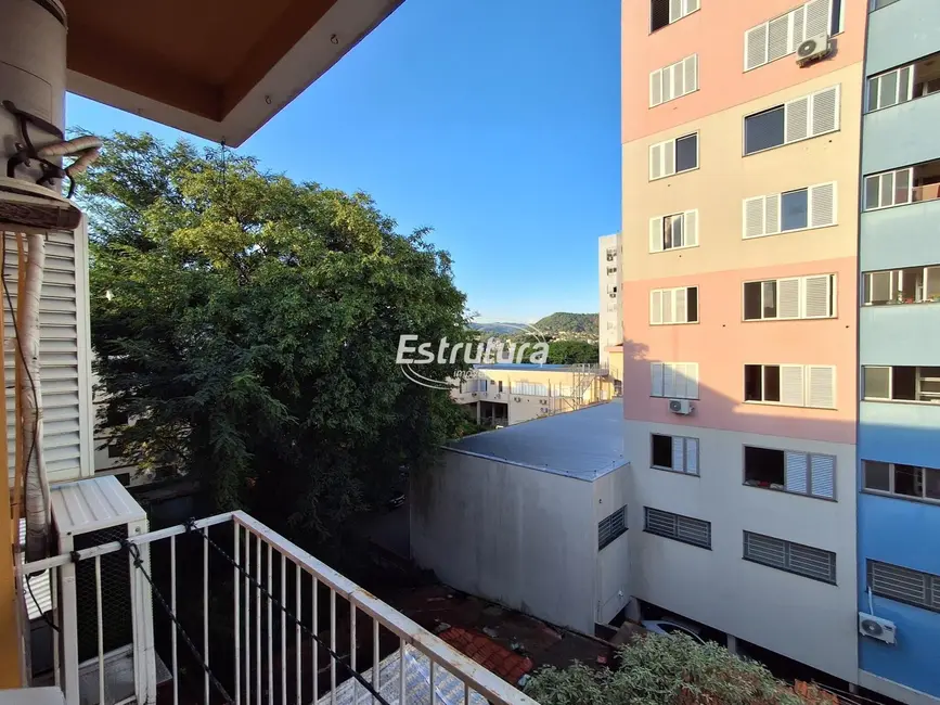 Foto 2 de Apartamento com 2 quartos para alugar, 75m2 em Centro, Santa Maria - RS