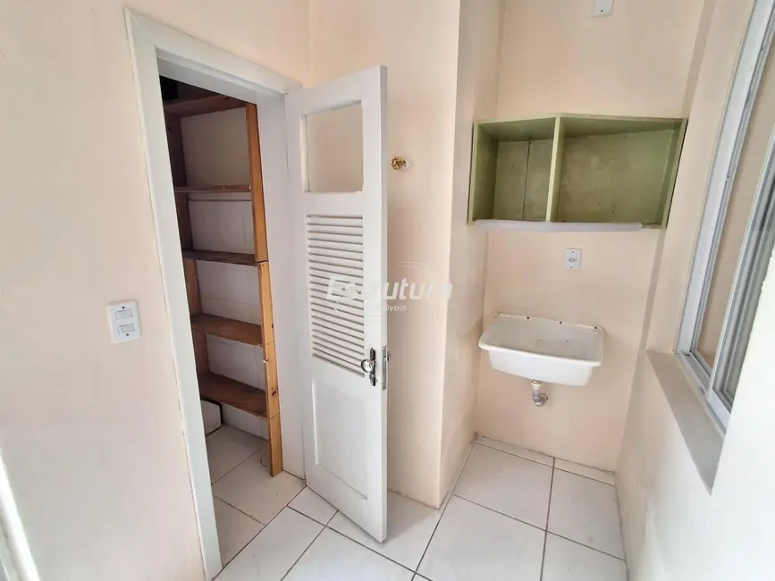 Foto 7 de Apartamento com 3 quartos para alugar, 85m2 em Centro, Santa Maria - RS