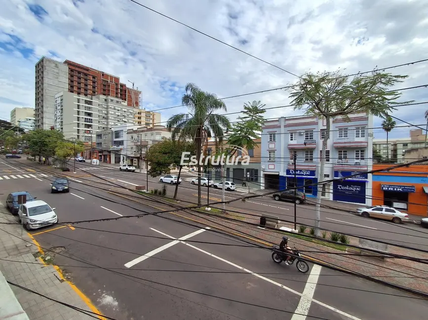 Foto 5 de Apartamento com 3 quartos para alugar, 85m2 em Centro, Santa Maria - RS