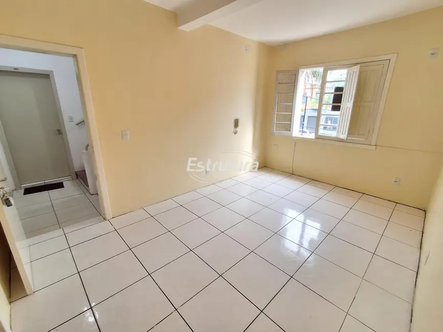 Foto 1 de Apartamento com 3 quartos para alugar, 85m2 em Centro, Santa Maria - RS