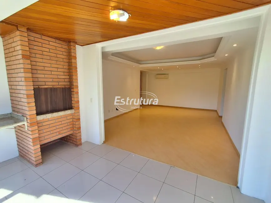 Foto 5 de Apartamento com 3 quartos para alugar, 120m2 em Bonfim, Santa Maria - RS