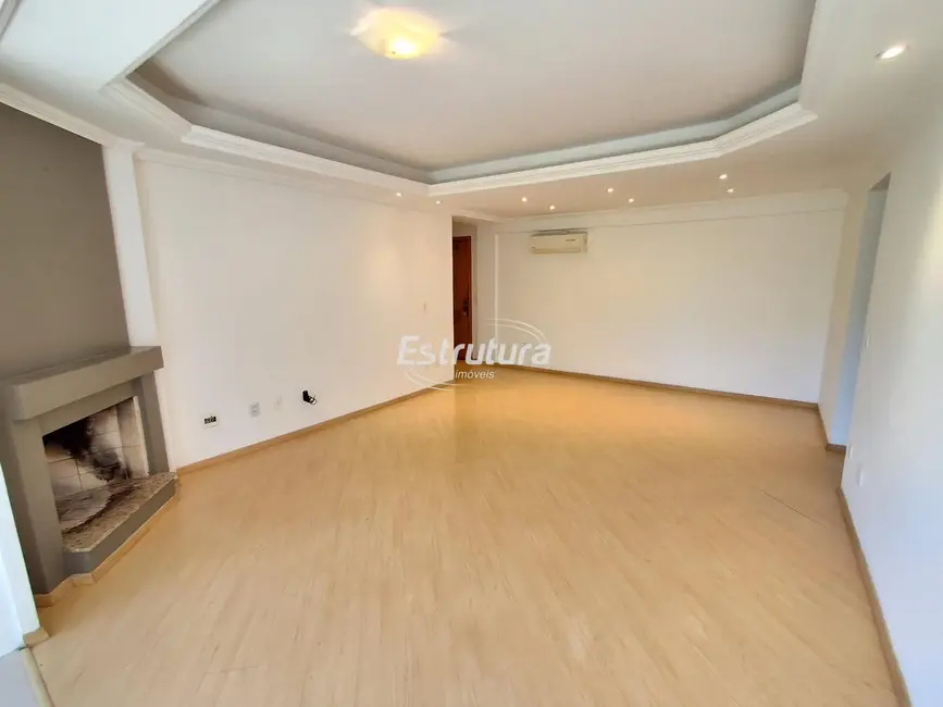 Foto 6 de Apartamento com 3 quartos para alugar, 120m2 em Bonfim, Santa Maria - RS