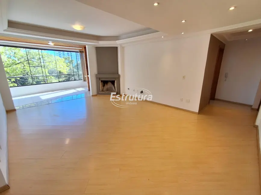 Foto 3 de Apartamento com 3 quartos para alugar, 120m2 em Bonfim, Santa Maria - RS