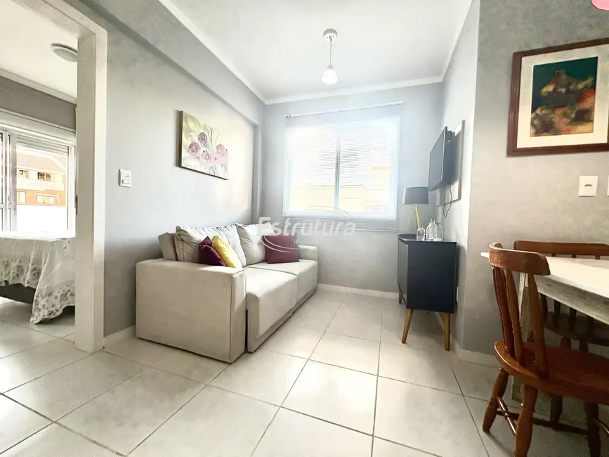 Foto 7 de Apartamento com 1 quarto para alugar, 42m2 em Centro, Santa Maria - RS