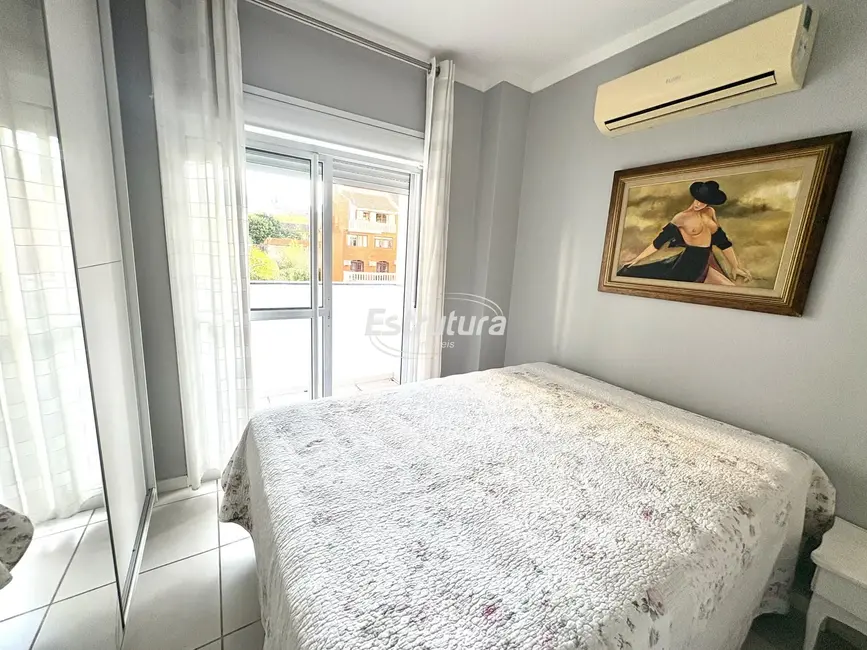 Foto 9 de Apartamento com 1 quarto para alugar, 42m2 em Centro, Santa Maria - RS