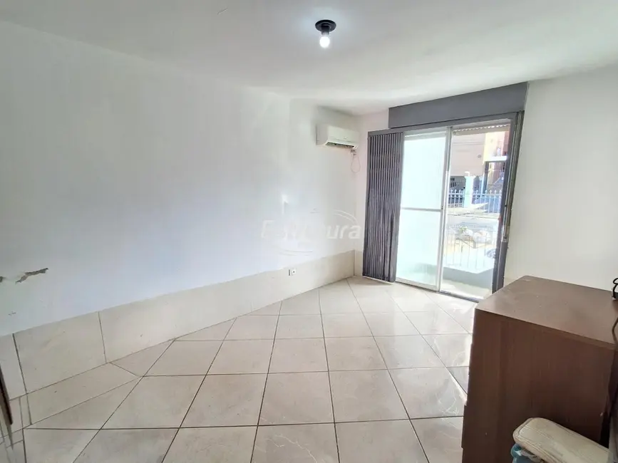 Foto 3 de Apartamento com 2 quartos à venda, 73m2 em Menino Jesus, Santa Maria - RS